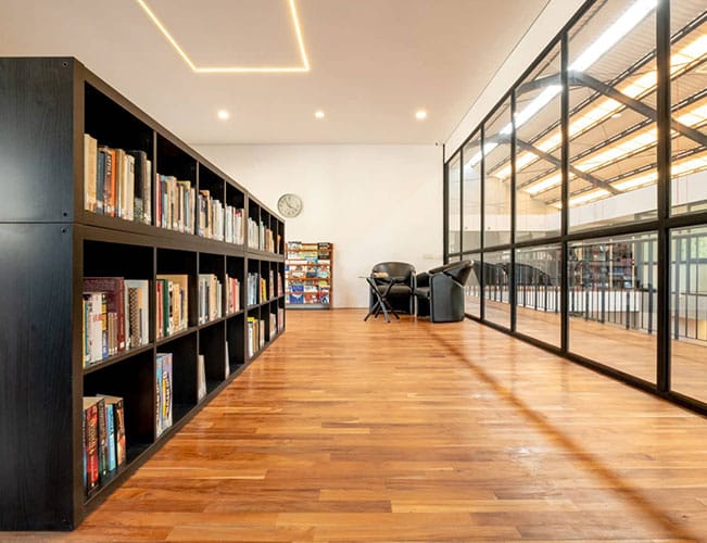 Campus-library