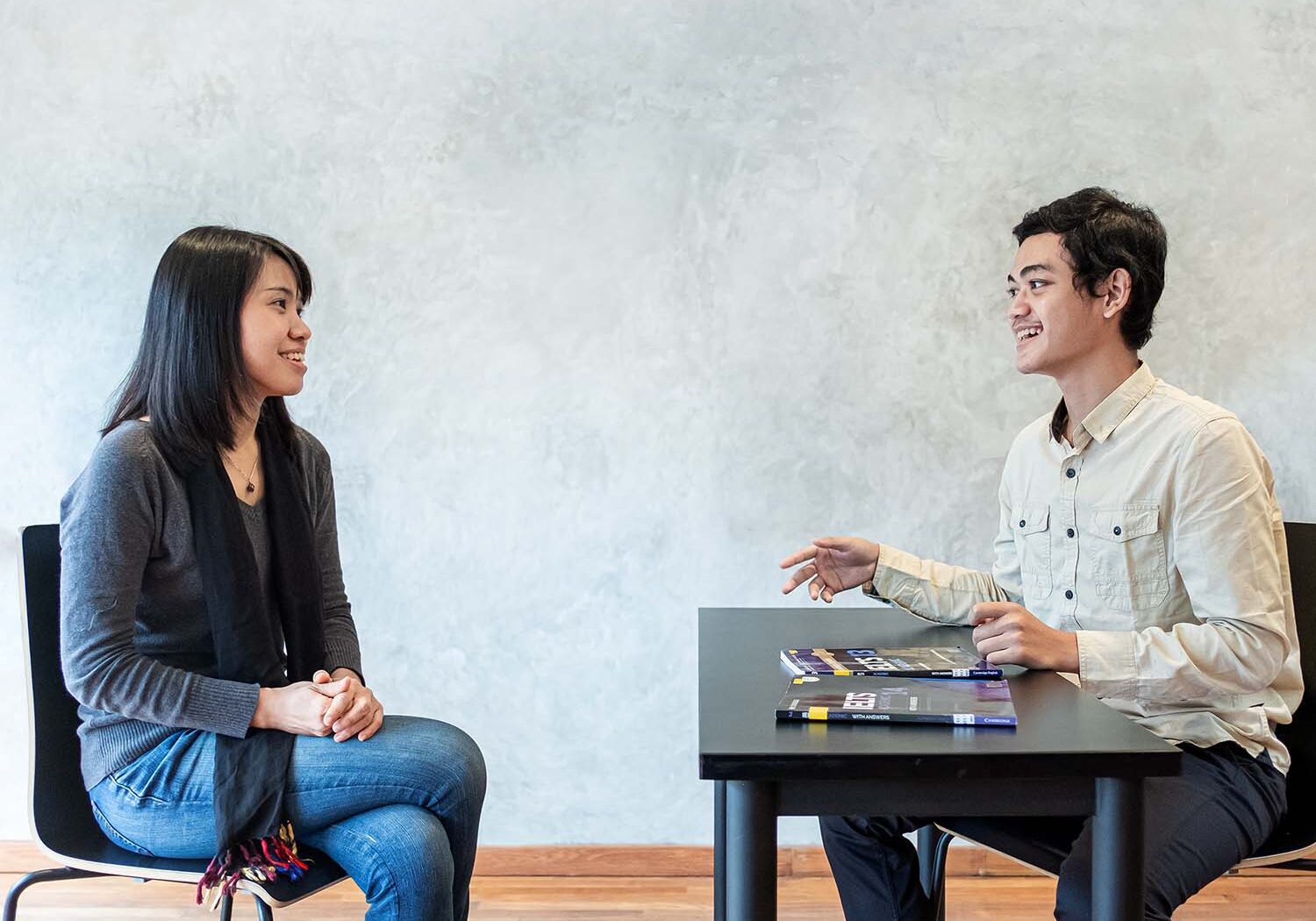 IELC-Student-and-teacher-discussing