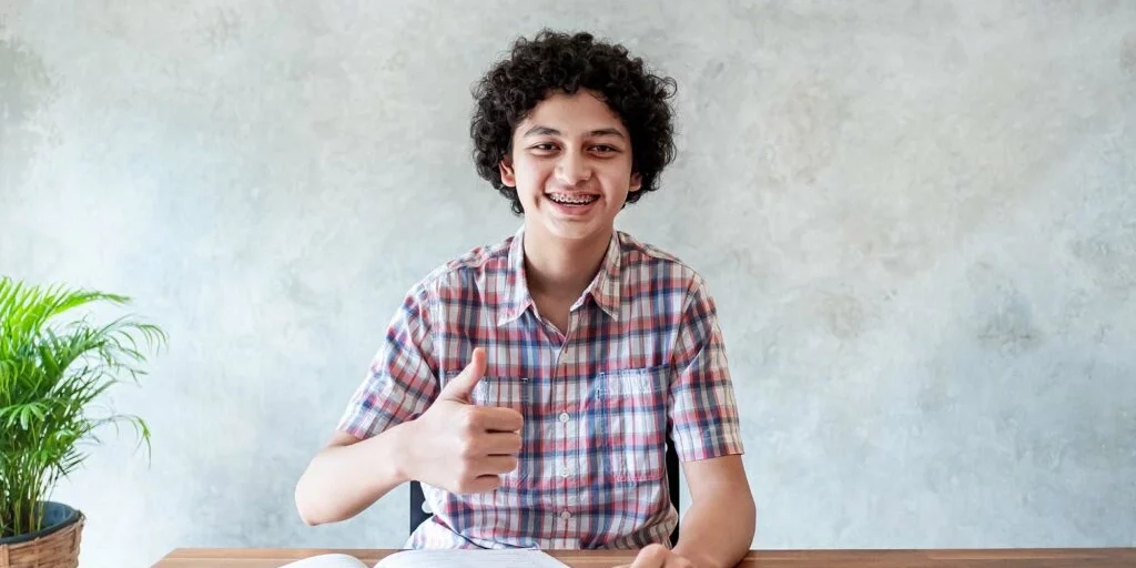 IELC-teen-Student-thumbs-up-1024x682